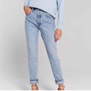 Levi’s 501 mom boyfriend jeans